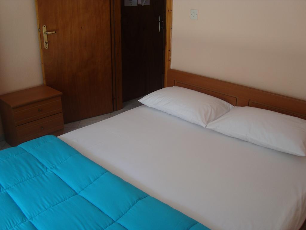 Zavrakli Apartment อาเกีย ปาราสเควิ ห้อง รูปภาพ